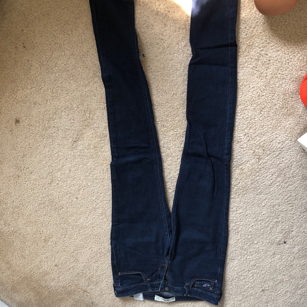 American eagle dark wash jeans